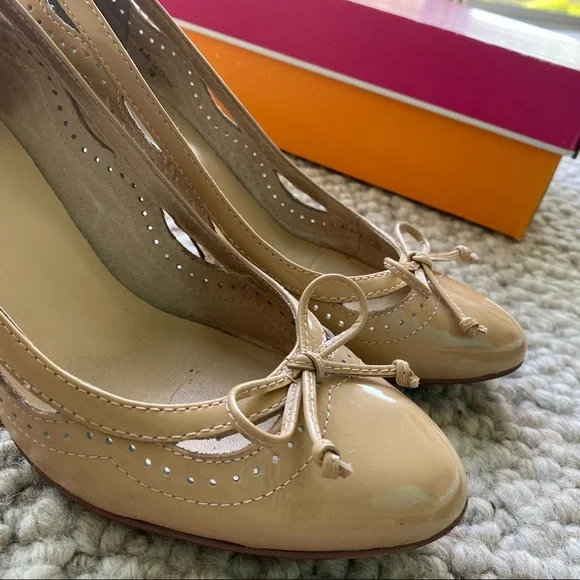 Kate Spade Size 8 Patent Leather Heels - Picture 6 of 8